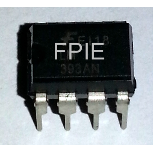 Dual Comparator by Fairchild Semiconductor (LM393AN)