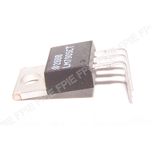 LM7905CT 1.5A, -5V Out Voltage Regulator by National Semiconductor