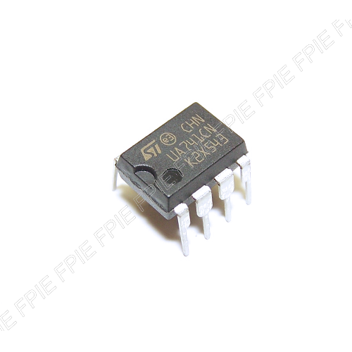 UA741CN Op Amp IC by STMicroelectronics